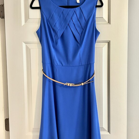 DB Dressbarn Fit & Flare Dress with Belt | vibrant, flattering, hard to find! - Picture 6 of 8